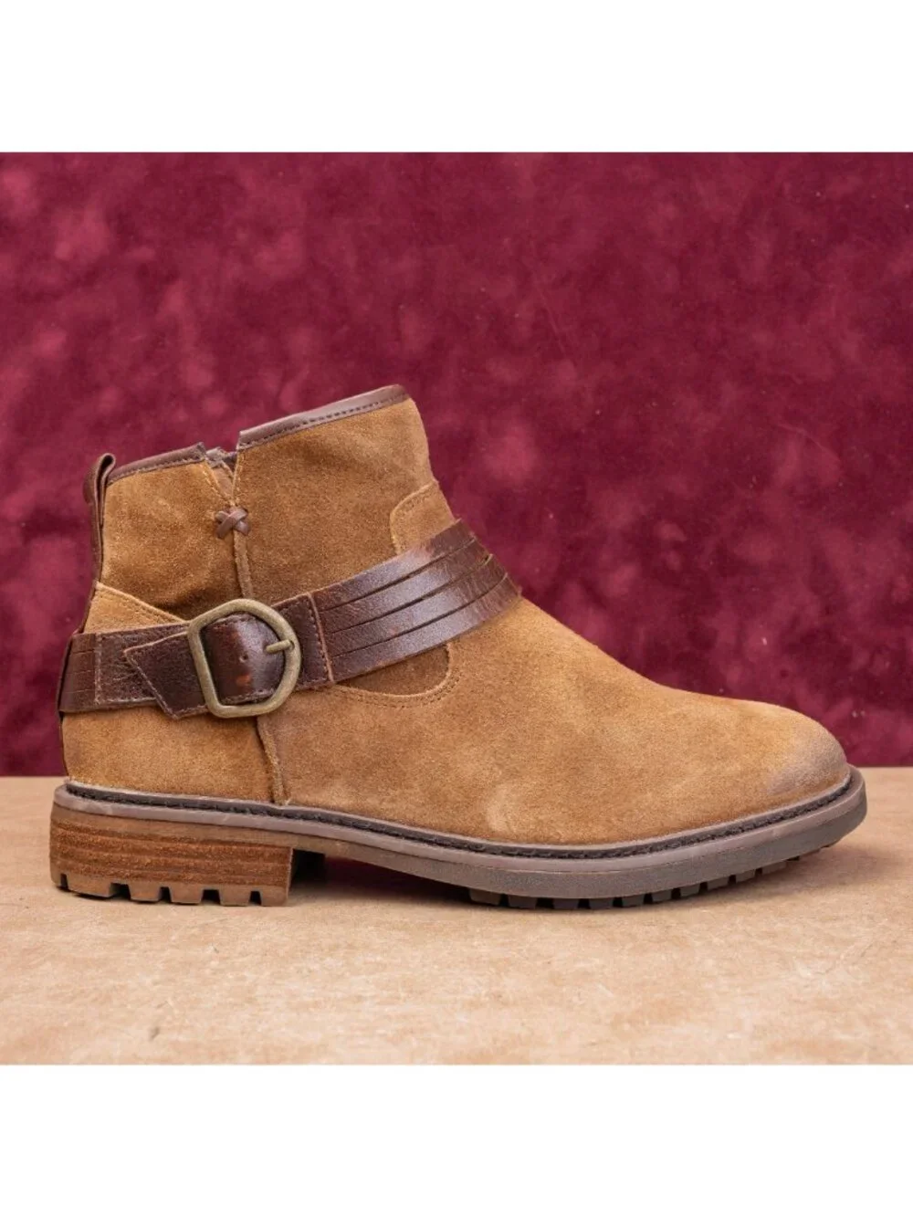 Sofft Women Lavina Brown Suede Lug Zip Strap Fashion Ankle Boots sz 9.5